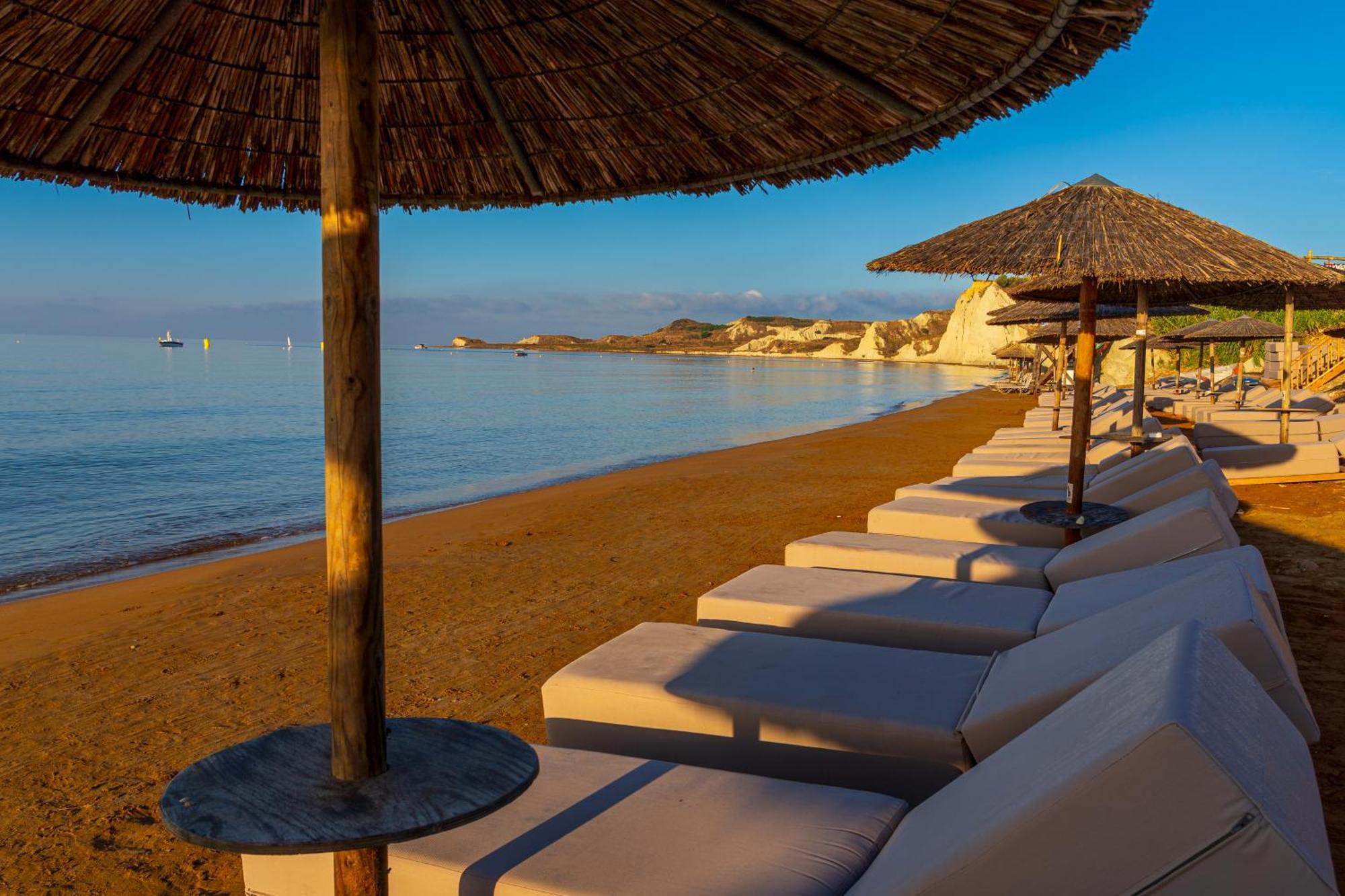 Argile Resort Mantzavinata Ngoại thất bức ảnh